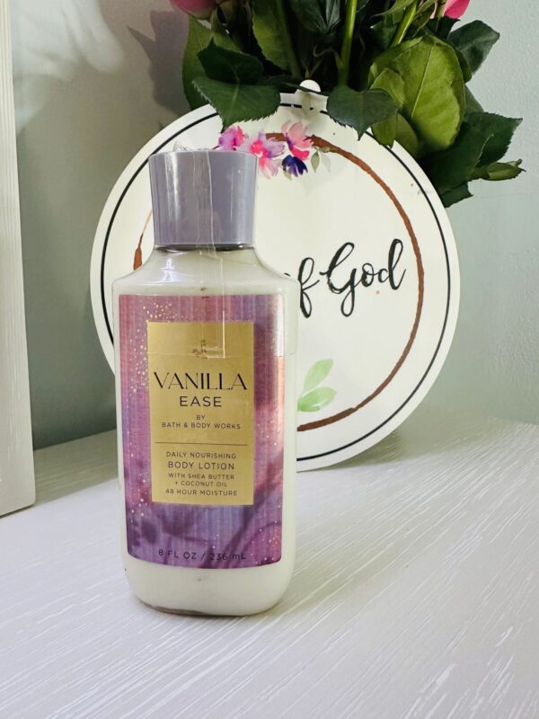 Body lotion with floral background